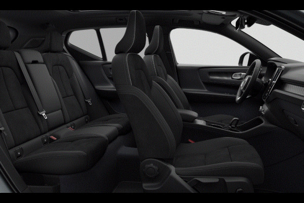 Volvo EX40 252PK Single Motor Extended Range 82 kWh Plus / Lounge Pakket / Extra getint glas / 360 Camera / 20'' velgen / Panoramadak / Zwart dak