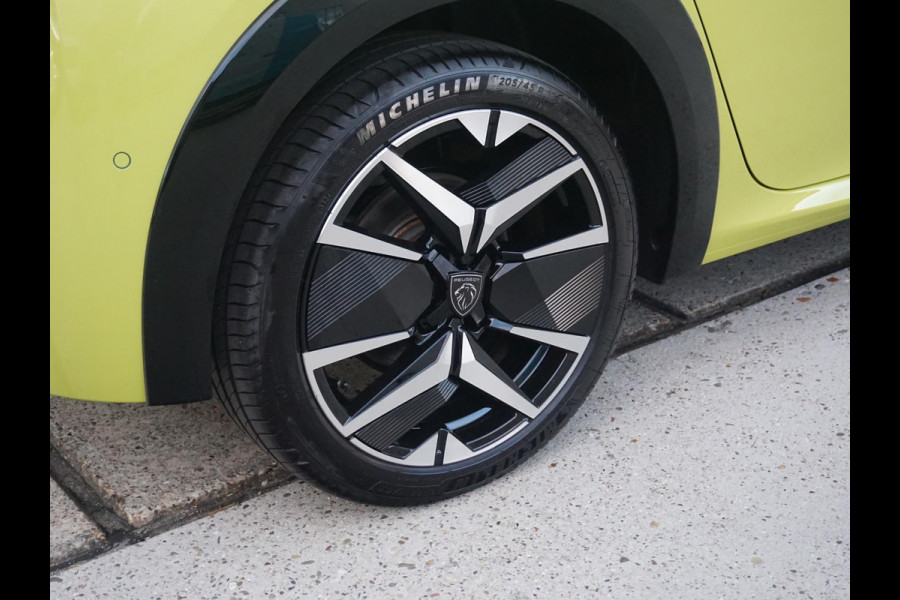 Peugeot e-208 EV GT 51 kWh