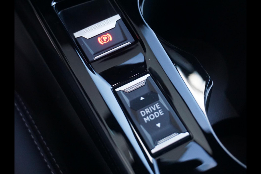 Peugeot e-208 EV GT 51 kWh