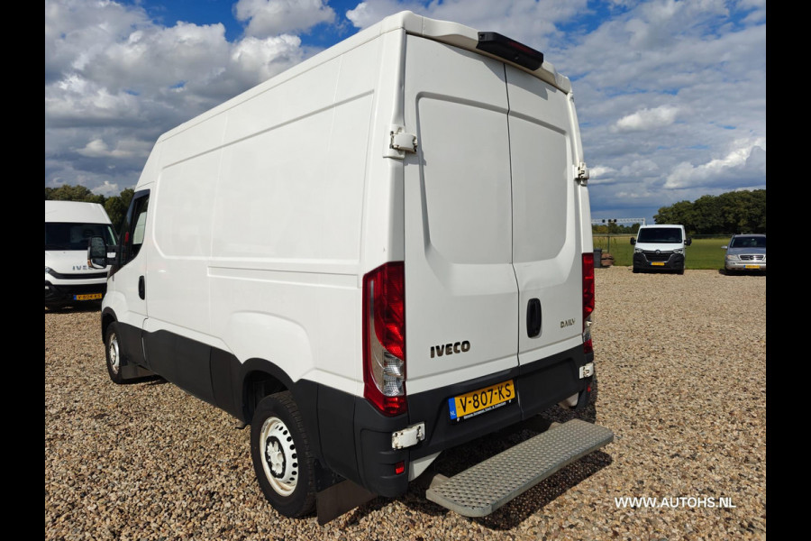 Iveco Daily 35S12V 2.3 L2 H2 Post NL Uitvoering , Euro 6 motor.