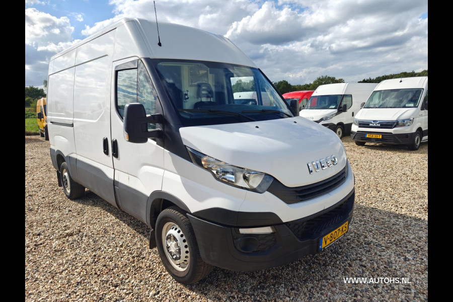 Iveco Daily 35S12V 2.3 L2 H2 Post NL Uitvoering , Euro 6 motor.