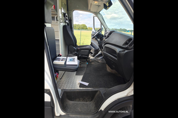 Iveco Daily 35S12V 2.3 L2 H2 Post NL Uitvoering , Euro 6 motor.