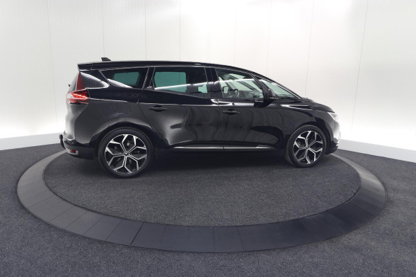 Renault Grand Scénic TCe 140 EDC Limited | 7 Zitplaatsen | Trekhaak | Camera | Dodehoekdetectie | Apple Carplay