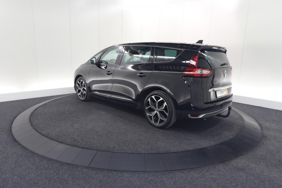 Renault Grand Scénic TCe 140 EDC Limited | 7 Zitplaatsen | Trekhaak | Camera | Dodehoekdetectie | Apple Carplay