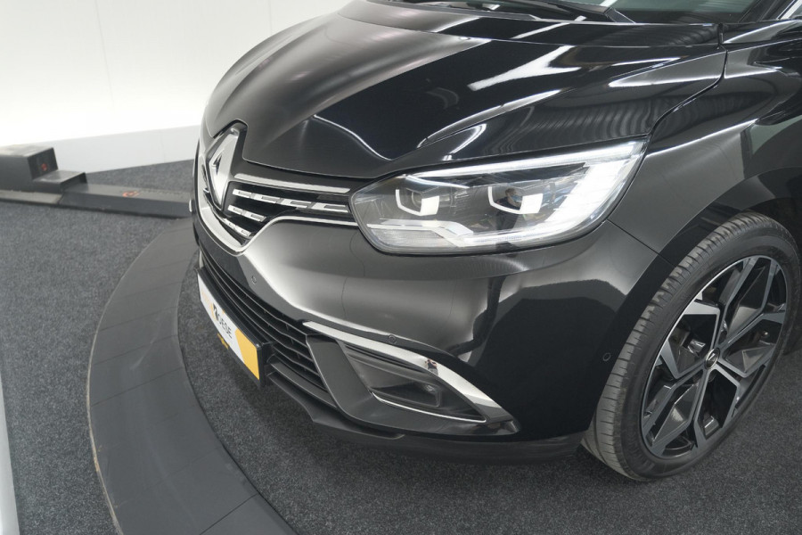 Renault Grand Scénic TCe 140 EDC Limited | 7 Zitplaatsen | Trekhaak | Camera | Dodehoekdetectie | Apple Carplay