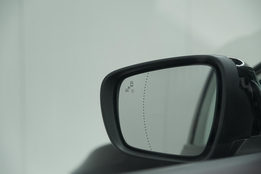 Renault Grand Scénic TCe 140 EDC Limited | 7 Zitplaatsen | Trekhaak | Camera | Dodehoekdetectie | Apple Carplay