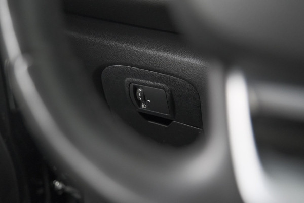 Renault Grand Scénic TCe 140 EDC Limited | 7 Zitplaatsen | Trekhaak | Camera | Dodehoekdetectie | Apple Carplay