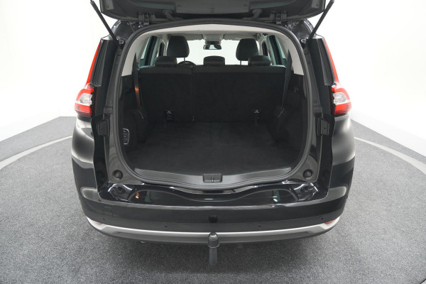 Renault Grand Scénic TCe 140 EDC Limited | 7 Zitplaatsen | Trekhaak | Camera | Dodehoekdetectie | Apple Carplay