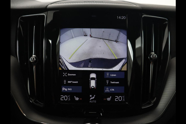 Volvo XC60 2.0 T5 R Design | Panoramadak | Trekhaak | Adaptive cruise | Leder/Alcantara | Camera | Head-Up | Stoelverwarming | Carplay | Navigatie | Full LED | Harman/Kardon
