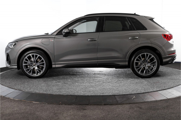 Audi Q3 45 TFSI e S edition S-line - Automaat | Dig. Cockpit | Adapt. Cruise | PDC | NAV + App. Connect | ECC | DAB | Elek. Klep | Elek. Trekhaak | LM 20" |