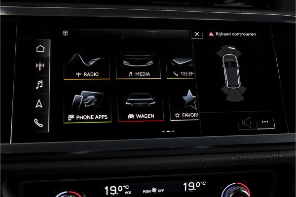 Audi Q3 45 TFSI e S edition S-line - Automaat | Dig. Cockpit | Adapt. Cruise | PDC | NAV + App. Connect | ECC | DAB | Elek. Klep | Elek. Trekhaak | LM 20" |