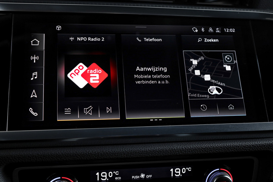 Audi Q3 45 TFSI e S edition S-line - Automaat | Dig. Cockpit | Adapt. Cruise | PDC | NAV + App. Connect | ECC | DAB | Elek. Klep | Elek. Trekhaak | LM 20" |