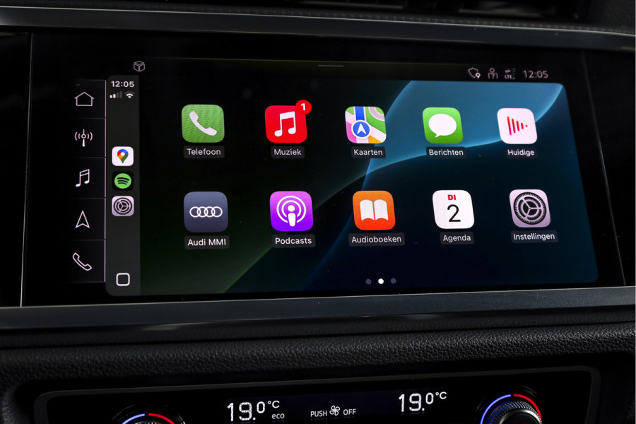 Audi Q3 45 TFSI e S edition S-line - Automaat | Dig. Cockpit | Adapt. Cruise | PDC | NAV + App. Connect | ECC | DAB | Elek. Klep | Elek. Trekhaak | LM 20" |