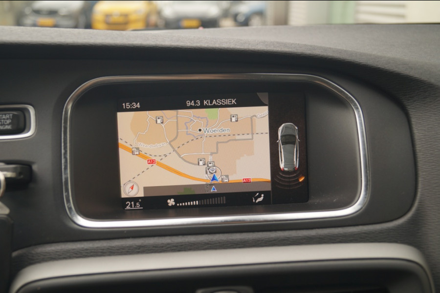 Volvo V40 Cross Country 2.0 D2 120pk Kinetic -NAVI-PDC-AIRCO-