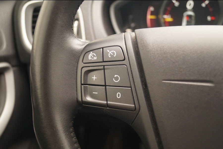Volvo V40 Cross Country 2.0 D2 120pk Kinetic -NAVI-PDC-AIRCO-
