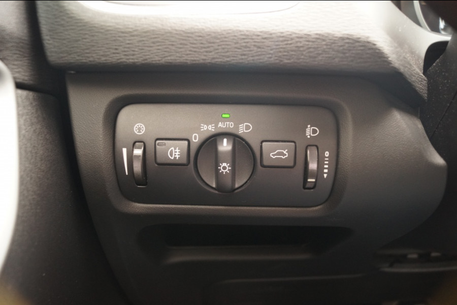 Volvo V40 Cross Country 2.0 D2 120pk Kinetic -NAVI-PDC-AIRCO-