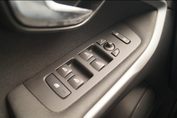 Volvo V40 Cross Country 2.0 D2 120pk Kinetic -NAVI-PDC-AIRCO-