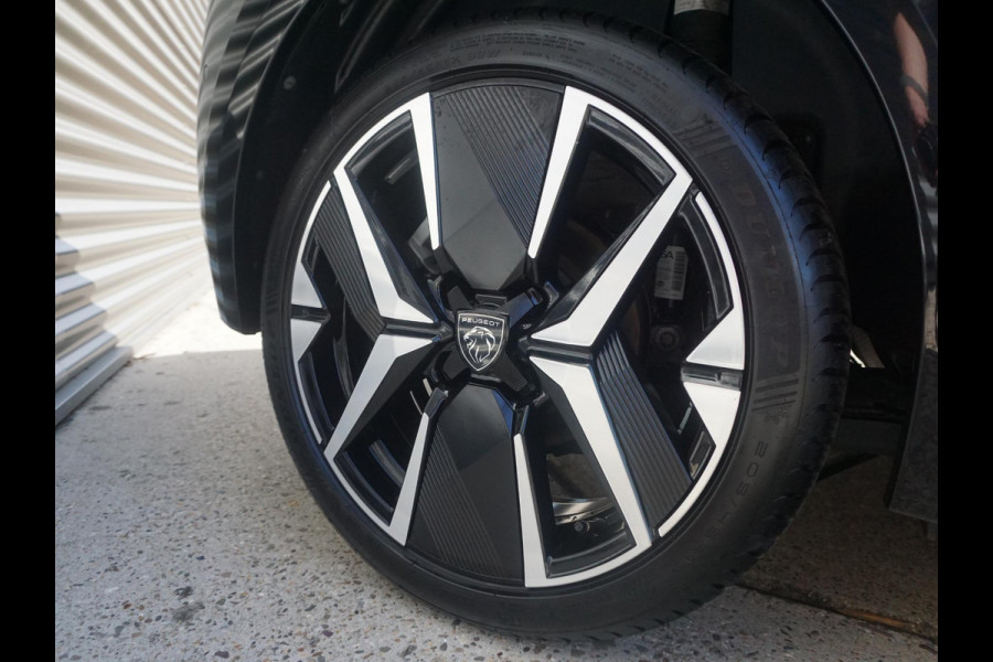 Peugeot 208 Hybrid 136 e-DCS6 GT
