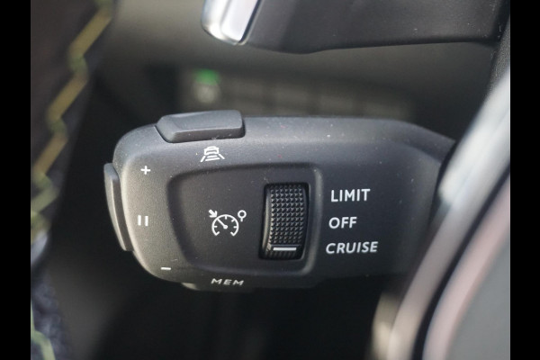 Peugeot 208 Hybrid 136 e-DCS6 GT