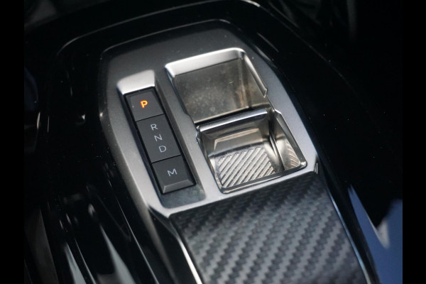 Peugeot 208 Hybrid 136 e-DCS6 GT