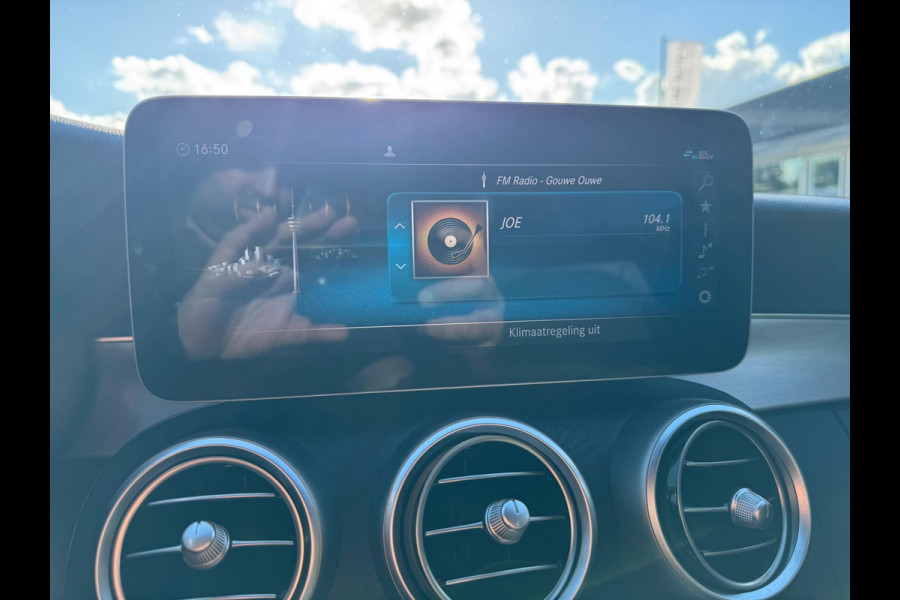 Mercedes-Benz C-Klasse 180 Business Solution AMG Camera Navi Led