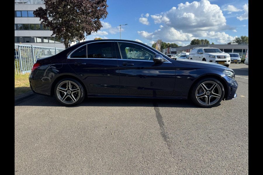 Mercedes-Benz C-Klasse 180 Business Solution AMG Camera Navi Led