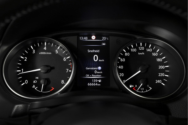 Nissan QASHQAI 1.2 116 PK N-Connecta | Pano | Cruise | 360 Camera | PDC | NAV | ECC | Afn. Trekhaak | LM 18" |