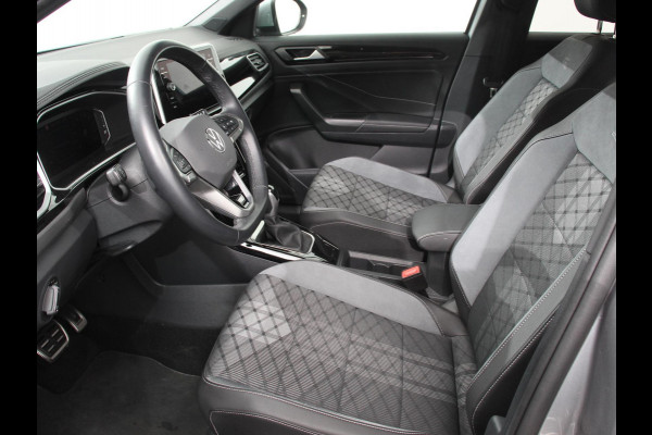Volkswagen T-Roc 1.5 TSI 150pk Automaat R-Line Digitale Cockpit Climate Control Camera Navigatie Apple Carplay/Android Auto Lichtmetalen Velgen Parkeer sensoren Dab Led Adaptive Cruise Control