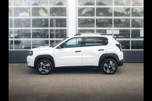 Fiat Grande Panda La Prima 11 kW 44 kWh | Uit voorraad leverbaar | Clima | Cruise | Camera | Apple Carplay | 17" | Navi | Winter Pack