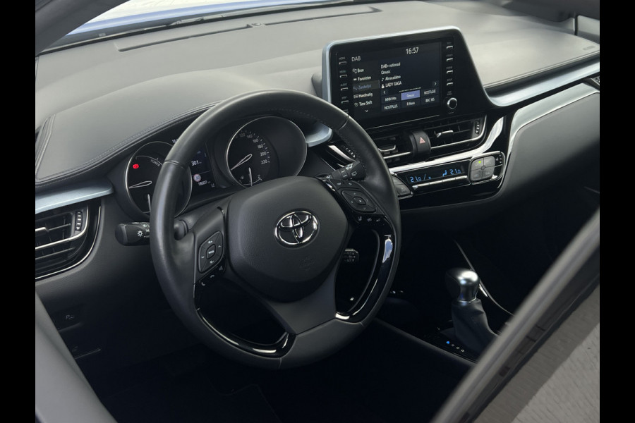 Toyota C-HR 2.0 Hybrid Team D | Navi | Carplay | Dodehoek | Park Assist | Camera