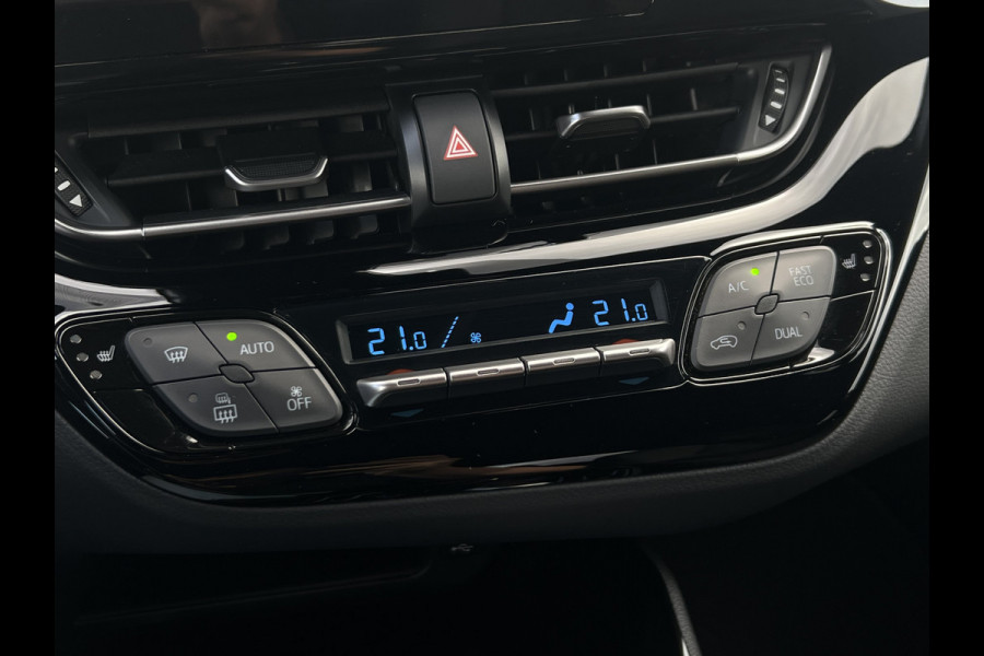 Toyota C-HR 2.0 Hybrid Team D | Navi | Carplay | Dodehoek | Park Assist | Camera