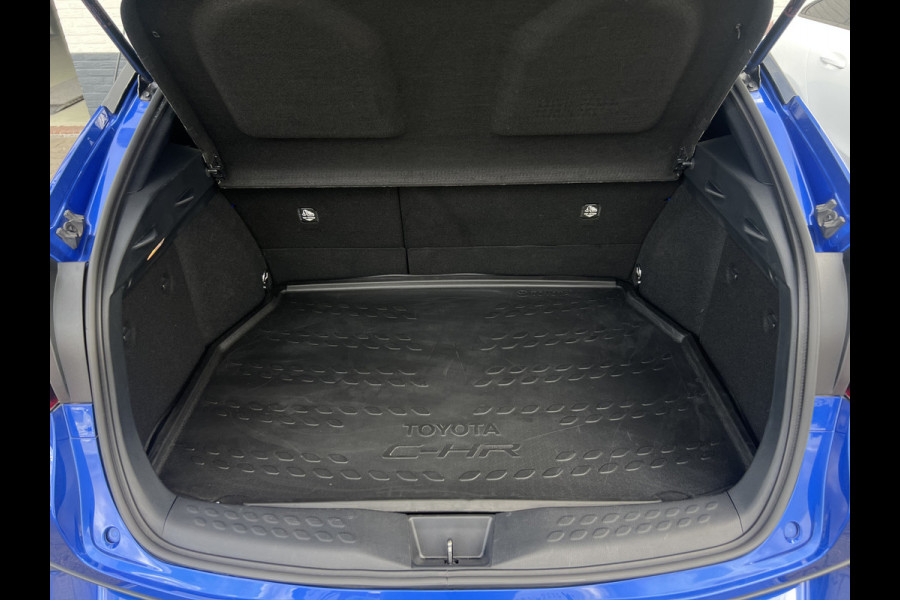 Toyota C-HR 2.0 Hybrid Team D | Navi | Carplay | Dodehoek | Park Assist | Camera