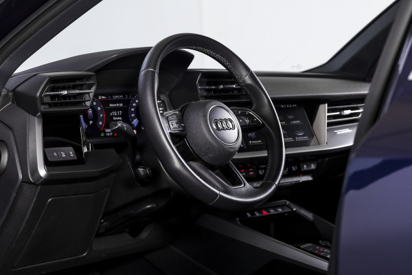 Audi A3 Sportback 30 TFSI Advanced edition 110 PK - Automaat | Dig. Cockpit | Adapt. Cruise | PDC | NAV + App. Connect | ECC | DAB | LM 17" |