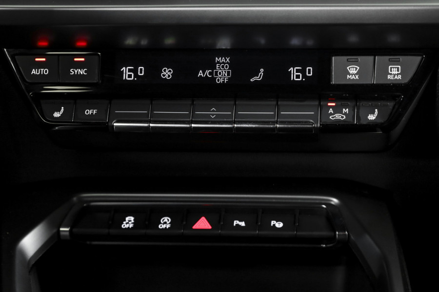 Audi A3 Sportback 30 TFSI Advanced edition 110 PK - Automaat | Dig. Cockpit | Adapt. Cruise | PDC | NAV + App. Connect | ECC | DAB | LM 17" |