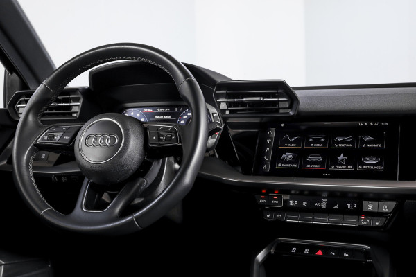 Audi A3 Sportback 30 TFSI Advanced edition 110 PK - Automaat | Dig. Cockpit | Adapt. Cruise | PDC | NAV + App. Connect | ECC | DAB | LM 17" |
