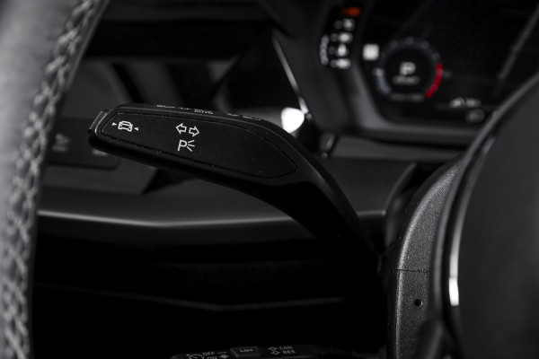 Audi A3 Sportback 30 TFSI Advanced edition 110 PK - Automaat | Dig. Cockpit | Adapt. Cruise | PDC | NAV + App. Connect | ECC | DAB | LM 17" |