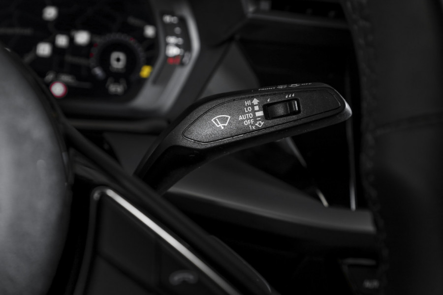 Audi A3 Sportback 30 TFSI Advanced edition 110 PK - Automaat | Dig. Cockpit | Adapt. Cruise | PDC | NAV + App. Connect | ECC | DAB | LM 17" |