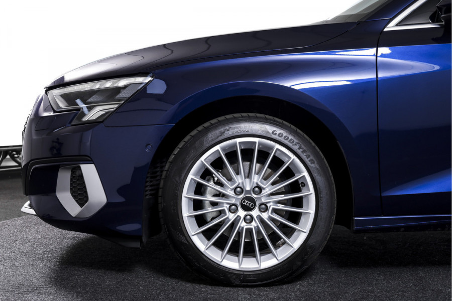 Audi A3 Sportback 30 TFSI Advanced edition 110 PK - Automaat | Dig. Cockpit | Adapt. Cruise | PDC | NAV + App. Connect | ECC | DAB | LM 17" |