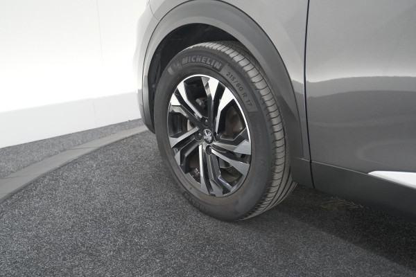 Peugeot 2008 PureTech 100 Allure | Camera | Navigatie | Apple Carplay | Parkeersensoren