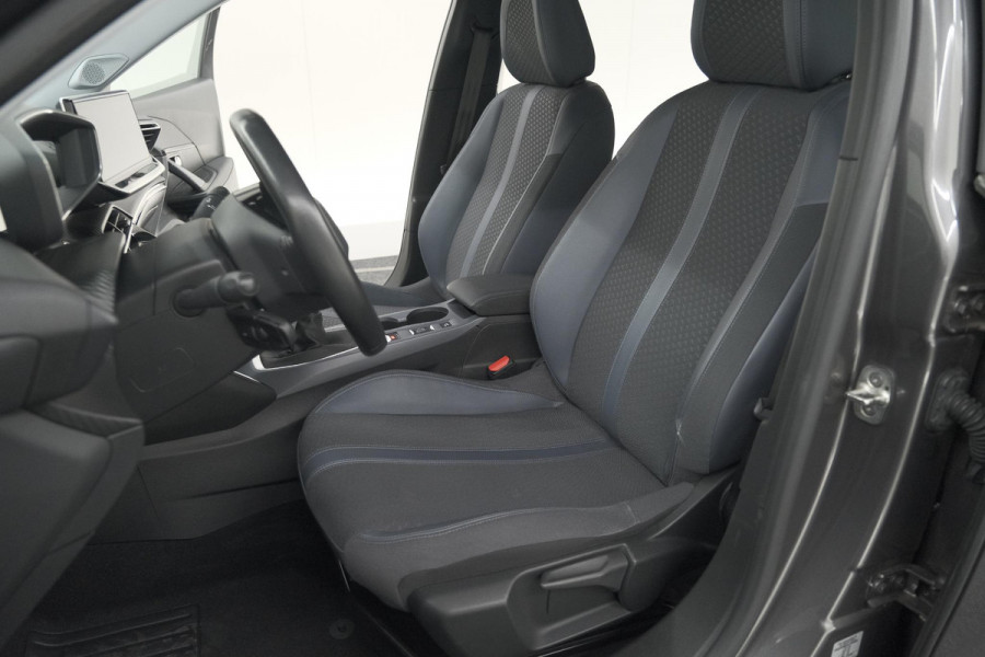 Peugeot 2008 PureTech 100 Allure | Camera | Navigatie | Apple Carplay | Parkeersensoren