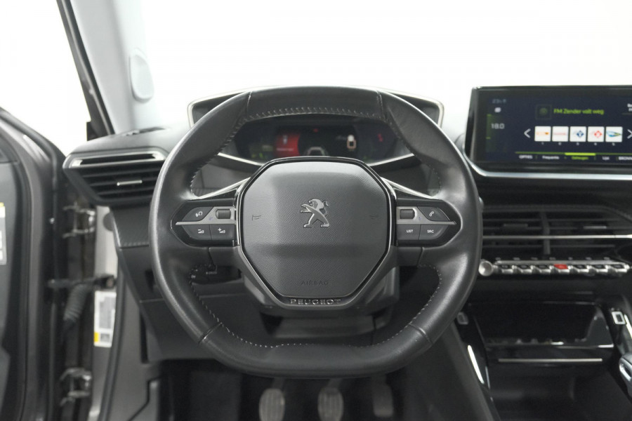 Peugeot 2008 PureTech 100 Allure | Camera | Navigatie | Apple Carplay | Parkeersensoren