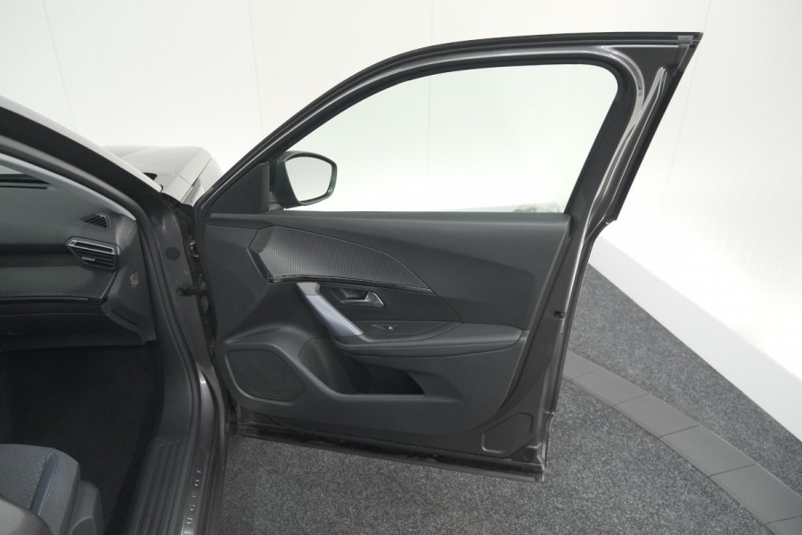 Peugeot 2008 PureTech 100 Allure | Camera | Navigatie | Apple Carplay | Parkeersensoren