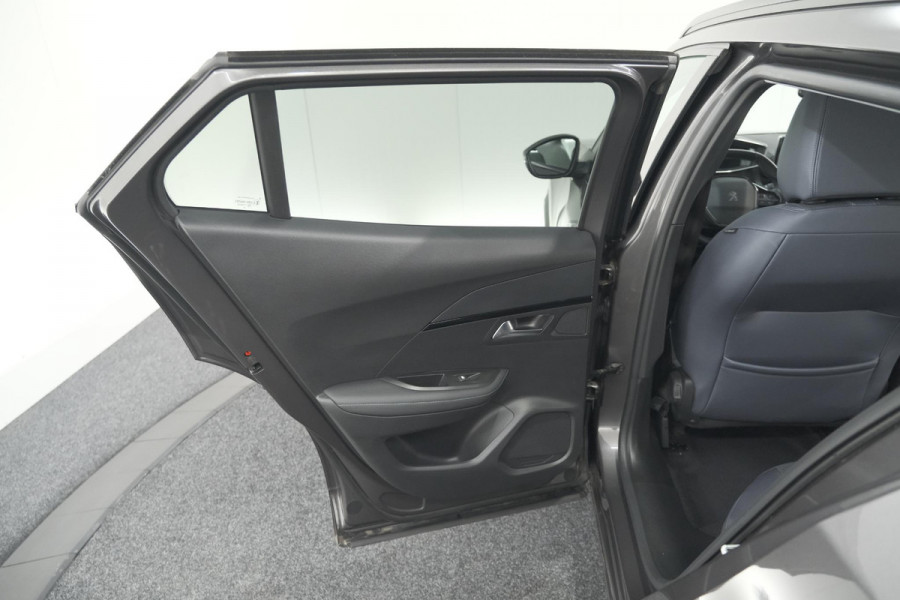 Peugeot 2008 PureTech 100 Allure | Camera | Navigatie | Apple Carplay | Parkeersensoren
