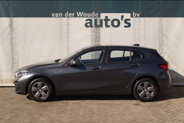 BMW 1-serie 116d Automaat Executive Sport -NAVI-ECC-PDC-