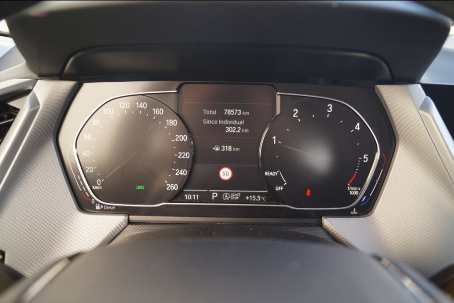 BMW 1-serie 116d Automaat Executive Sport -NAVI-ECC-PDC-