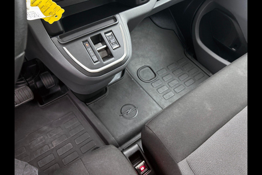 Opel Vivaro-e Combi L3H1 75 kWh Opel Vivaro-e Combi 75-kWh L3H1 9-persoons PERSONENBUS Airco| Navi| PDCA
