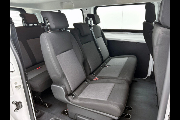 Opel Vivaro-e Combi L3H1 75 kWh Opel Vivaro-e Combi 75-kWh L3H1 9-persoons PERSONENBUS Airco| Navi| PDCA