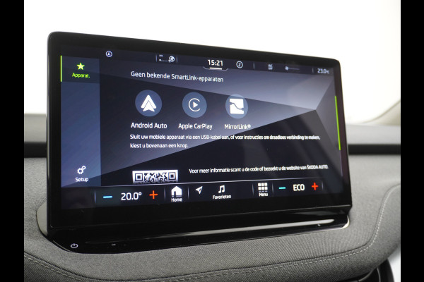 Škoda ENYAQ iV 60 180PK Apple Carplay Android NaviCamera 20" Matrix-Led Pdc-a+v Ecc Lmv Parkeerpakket Stoel+Stuurverwarming Comfortpakket Sport Lichtpakket Dab Keyless advanced Bluetooth Cruise ControlRijstrooksensor Connected services Privacy Glas 1e Eigenaar Nieuwprijs €45.125 Origineel Nederlandse Auto