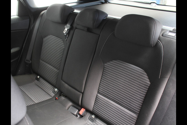 Kia Ceed Sportswagon 1.5 T-GDi DynamicLine CLIMATE | CARPLAY | CAMERA | ADAPCRUISE | LED | DAB | NAVI | LMV