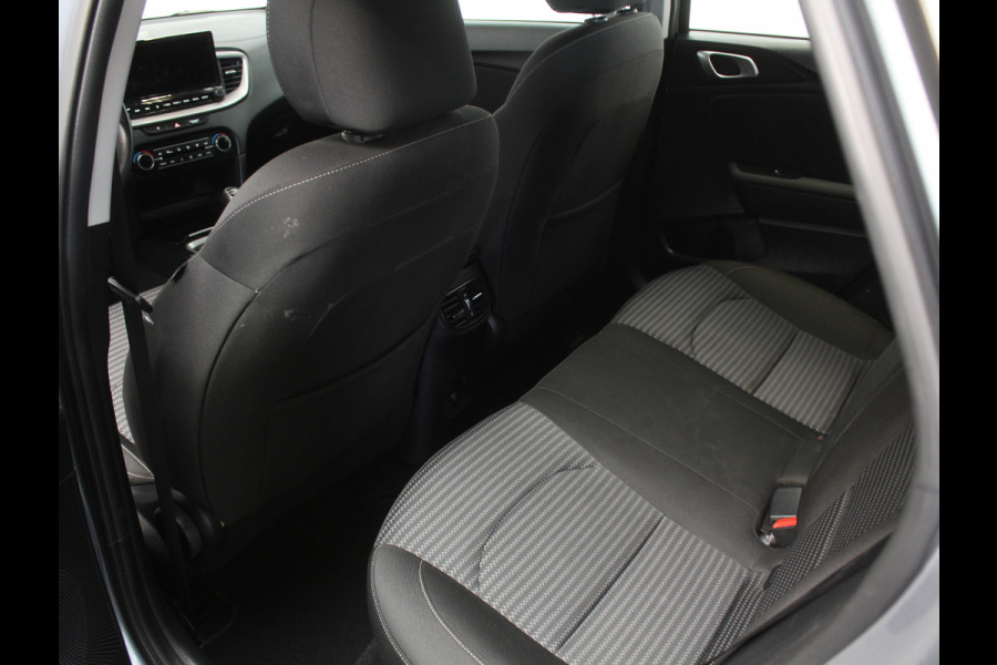 Kia Ceed Sportswagon 1.5 T-GDi DynamicLine CLIMATE | CARPLAY | CAMERA | ADAPCRUISE | LED | DAB | NAVI | LMV